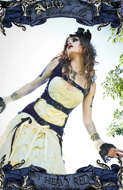 Alice En Deshabille - Blue Holster Corset