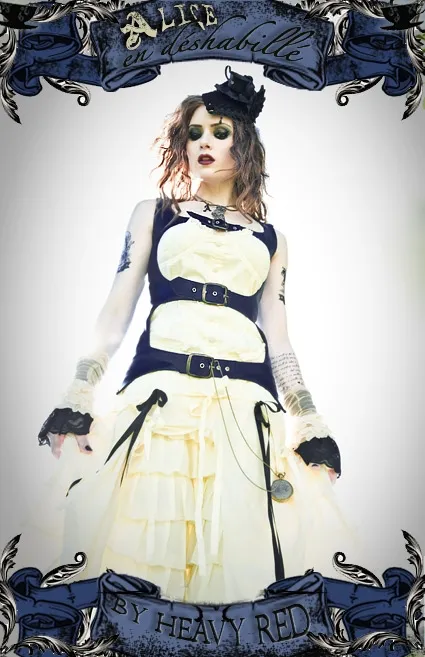Alice En Deshabille - Blue Holster Corset