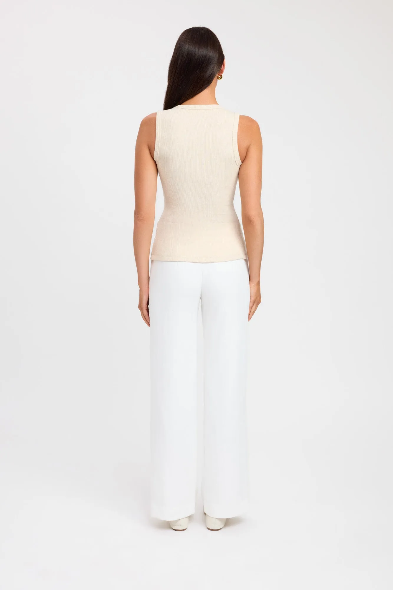 Bec Button Tank