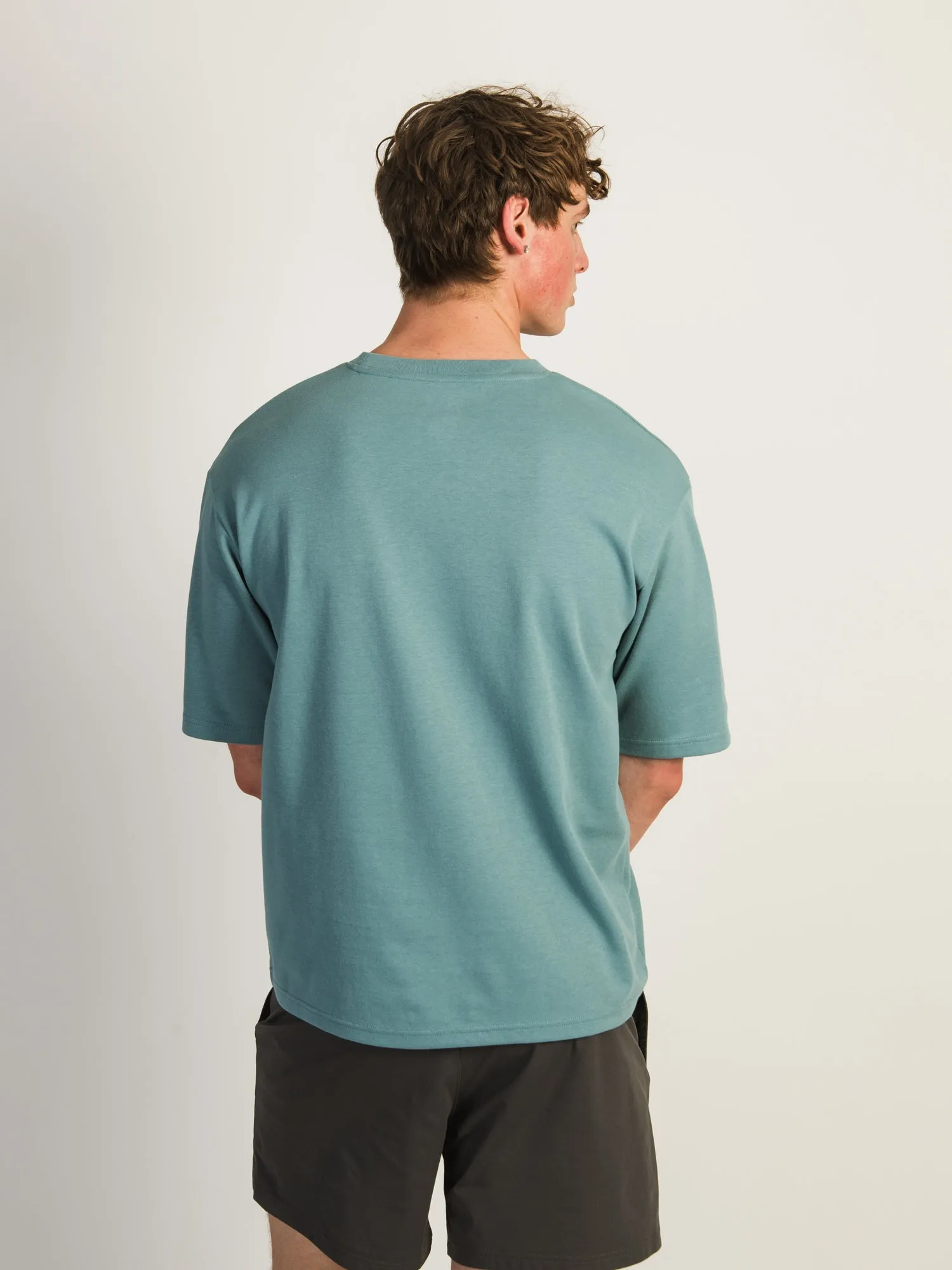 BOXY FIT TEE - TEAL