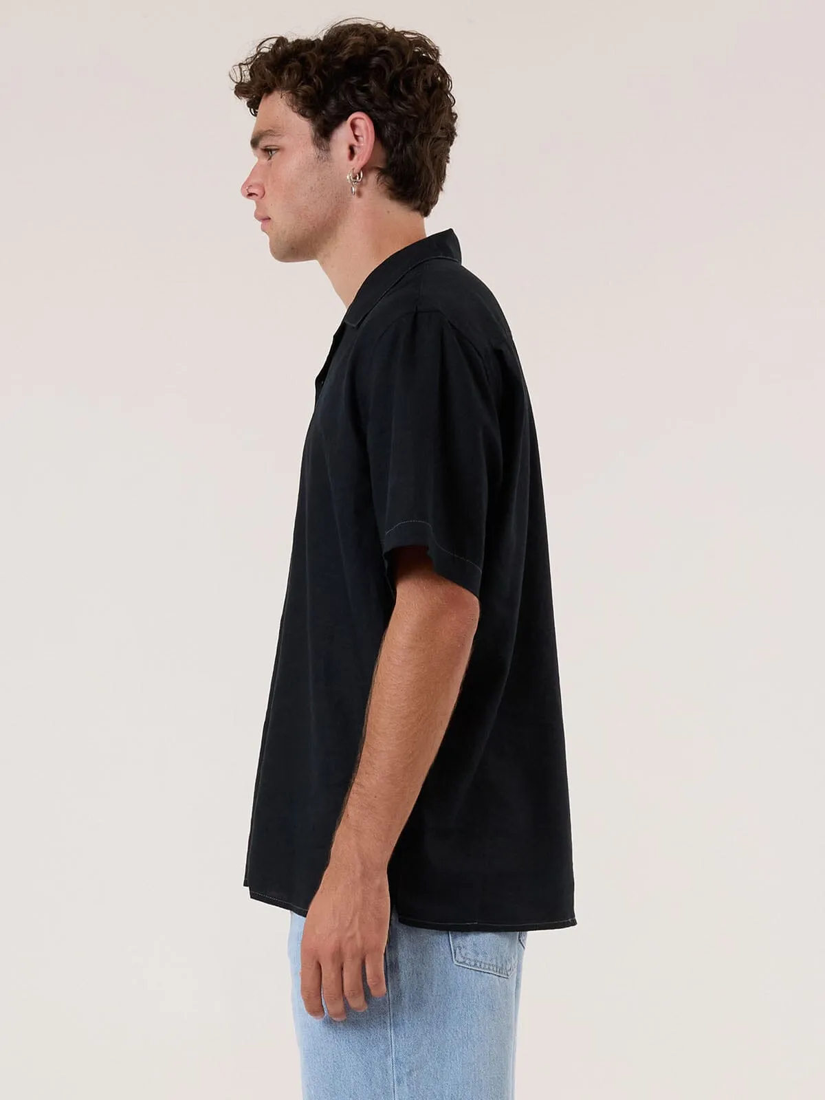 Hemp Minimal Thrills Contrast Stitch Bowling Shirt - Black - Grey Contrast