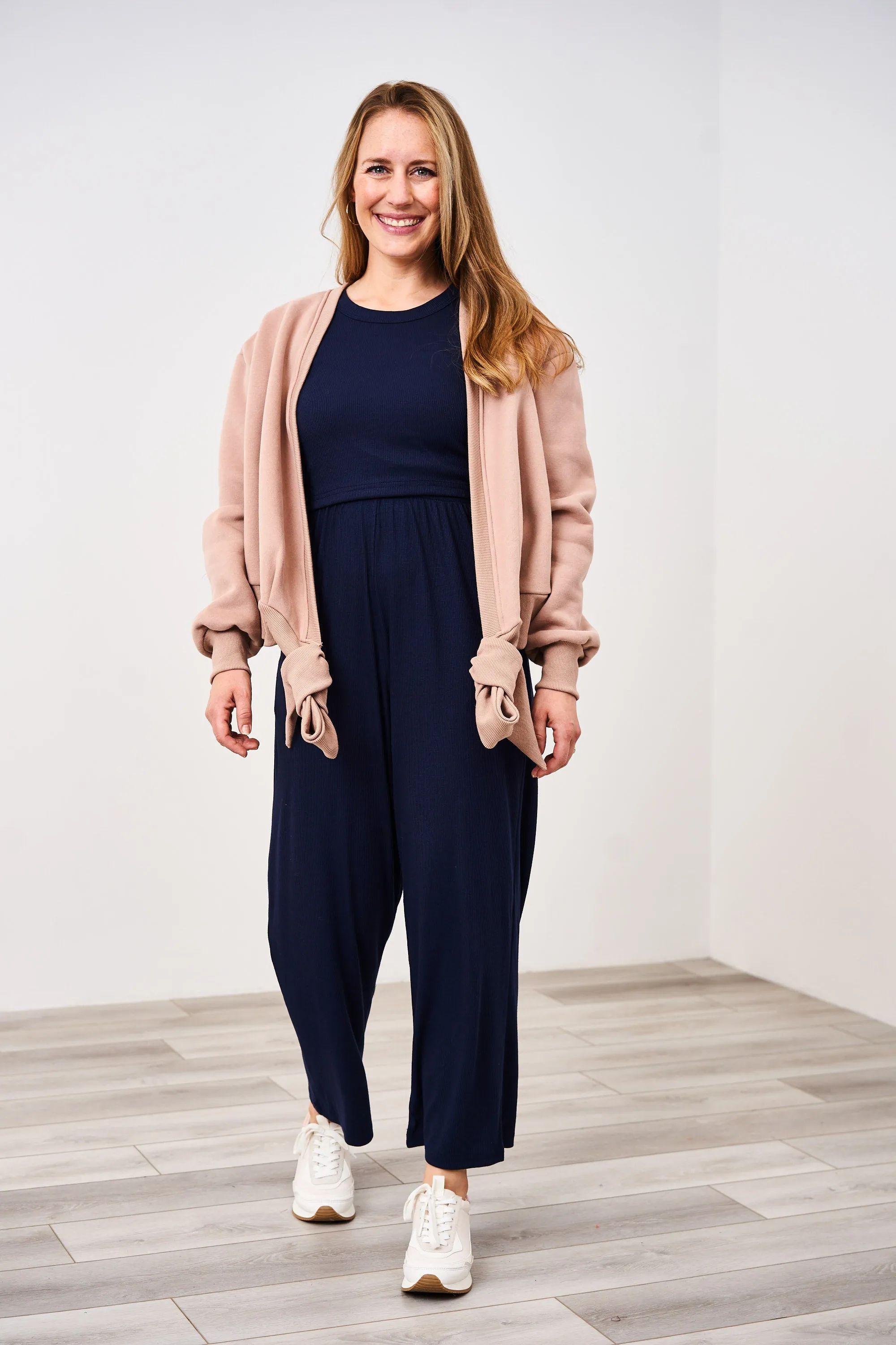 Latched Mama 635 Nest Nursing Wrap - Final Sale