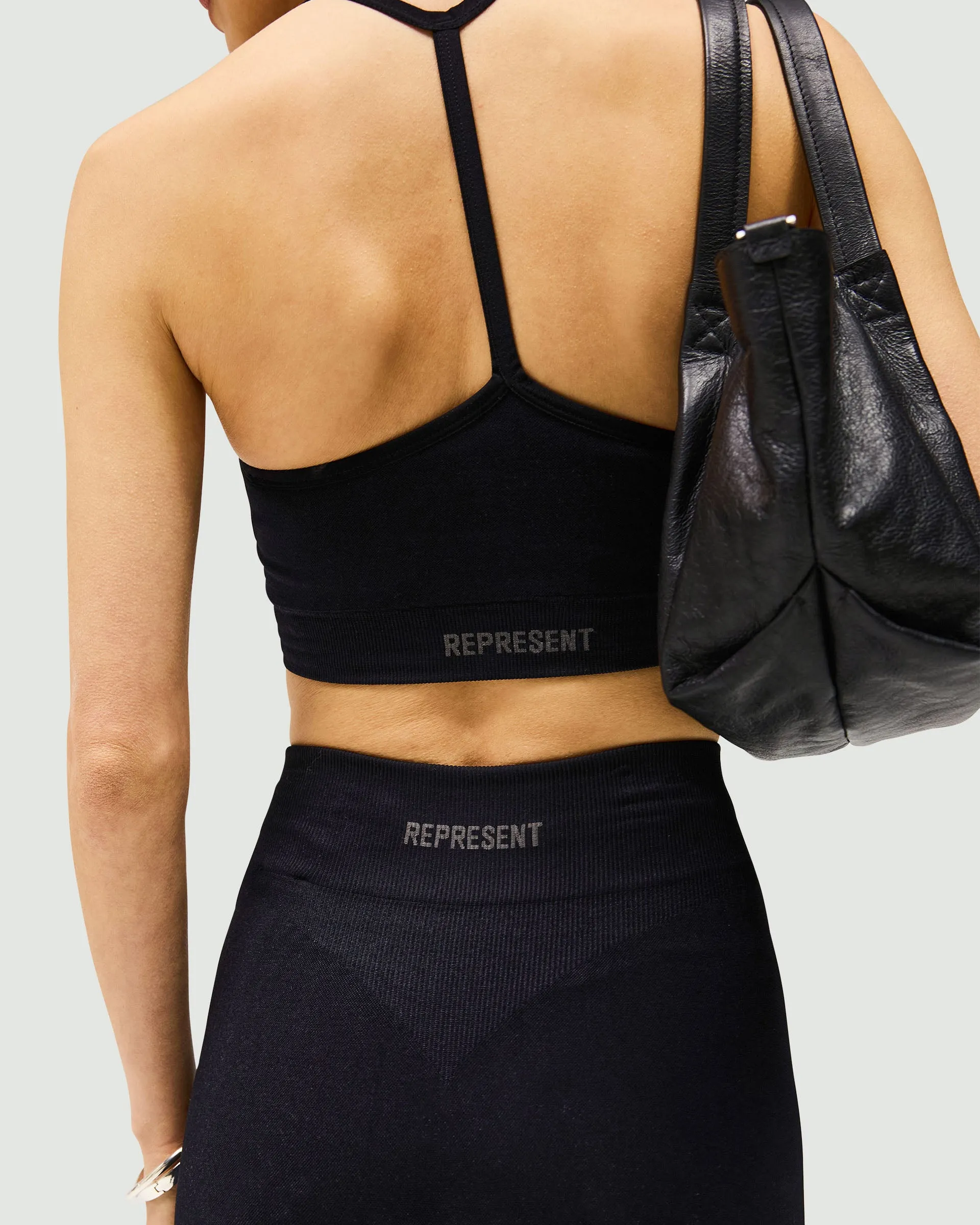 Owners Club Seamless Low Impact Bra - Jet Black