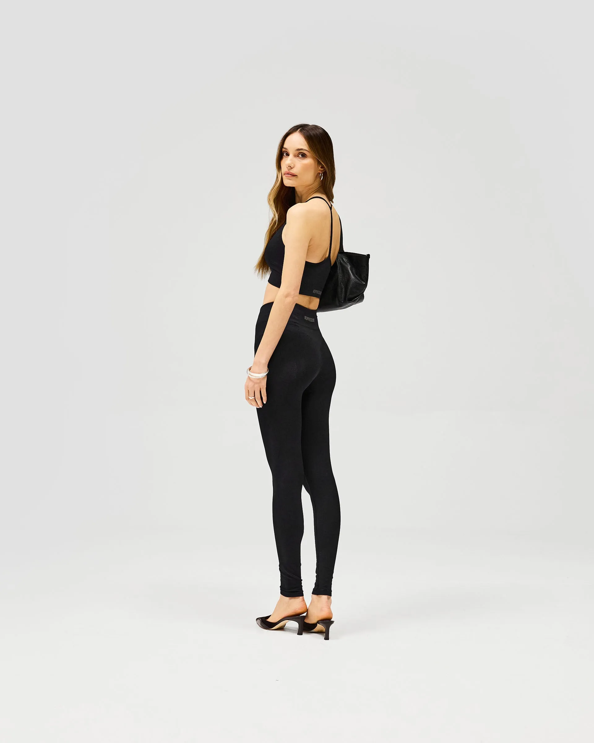 Owners Club Seamless Low Impact Bra - Jet Black