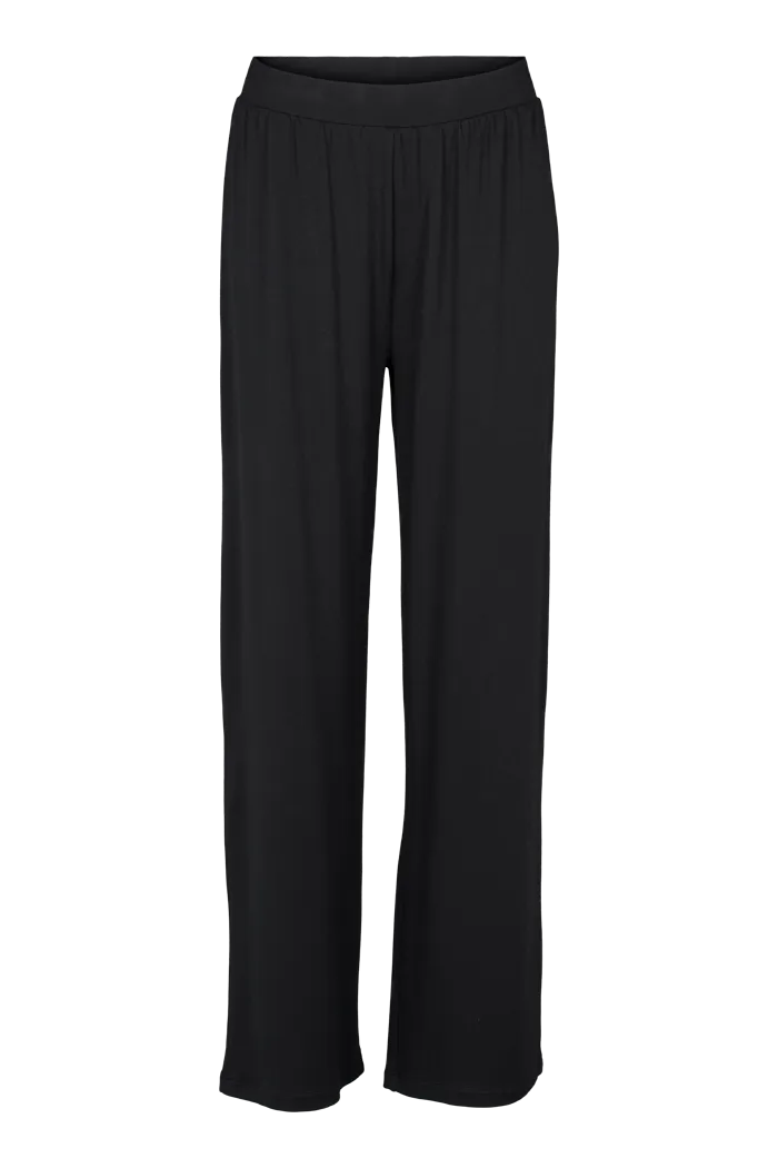 Sadie Pant - Black