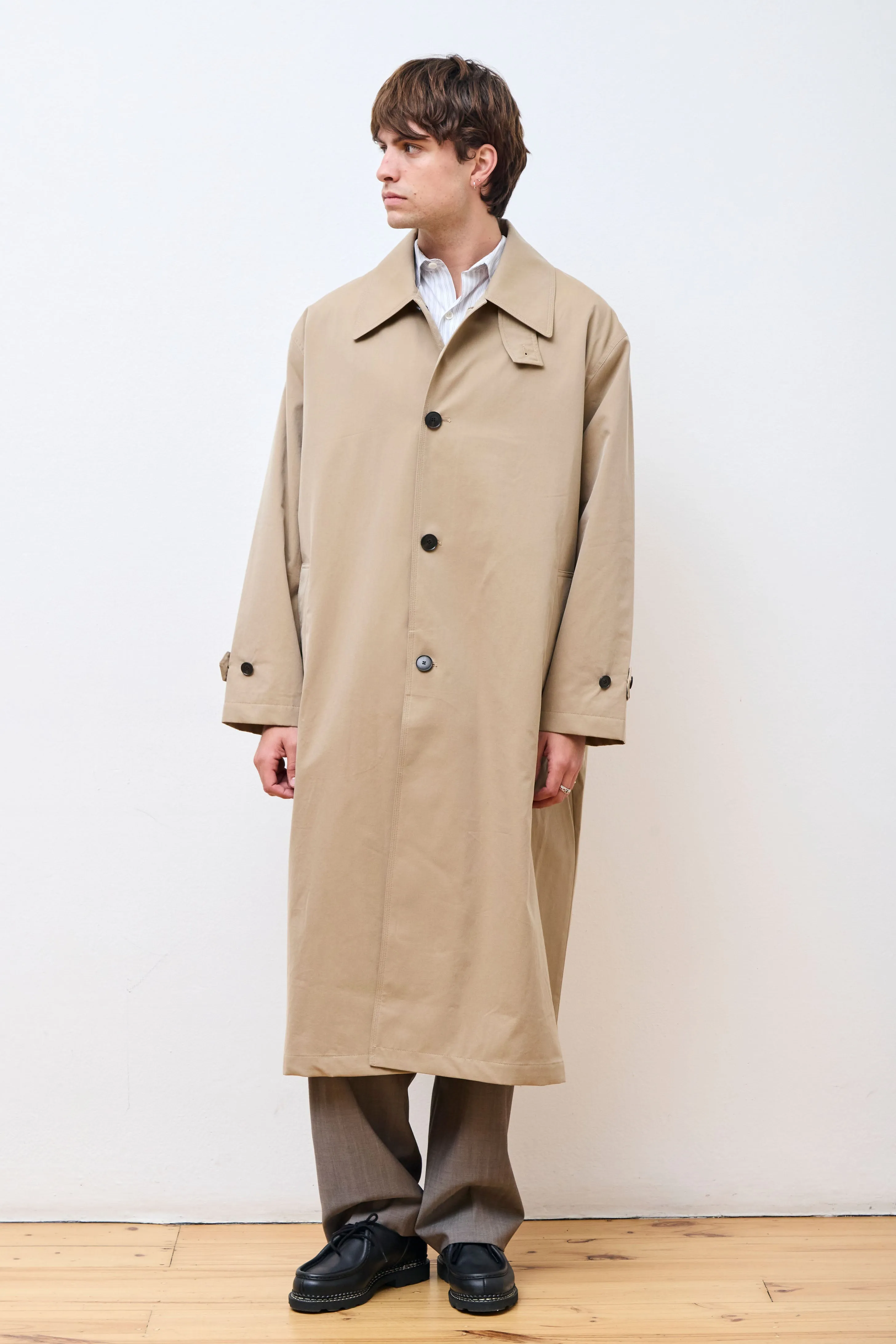 Venture Coat Sand Gabardine
