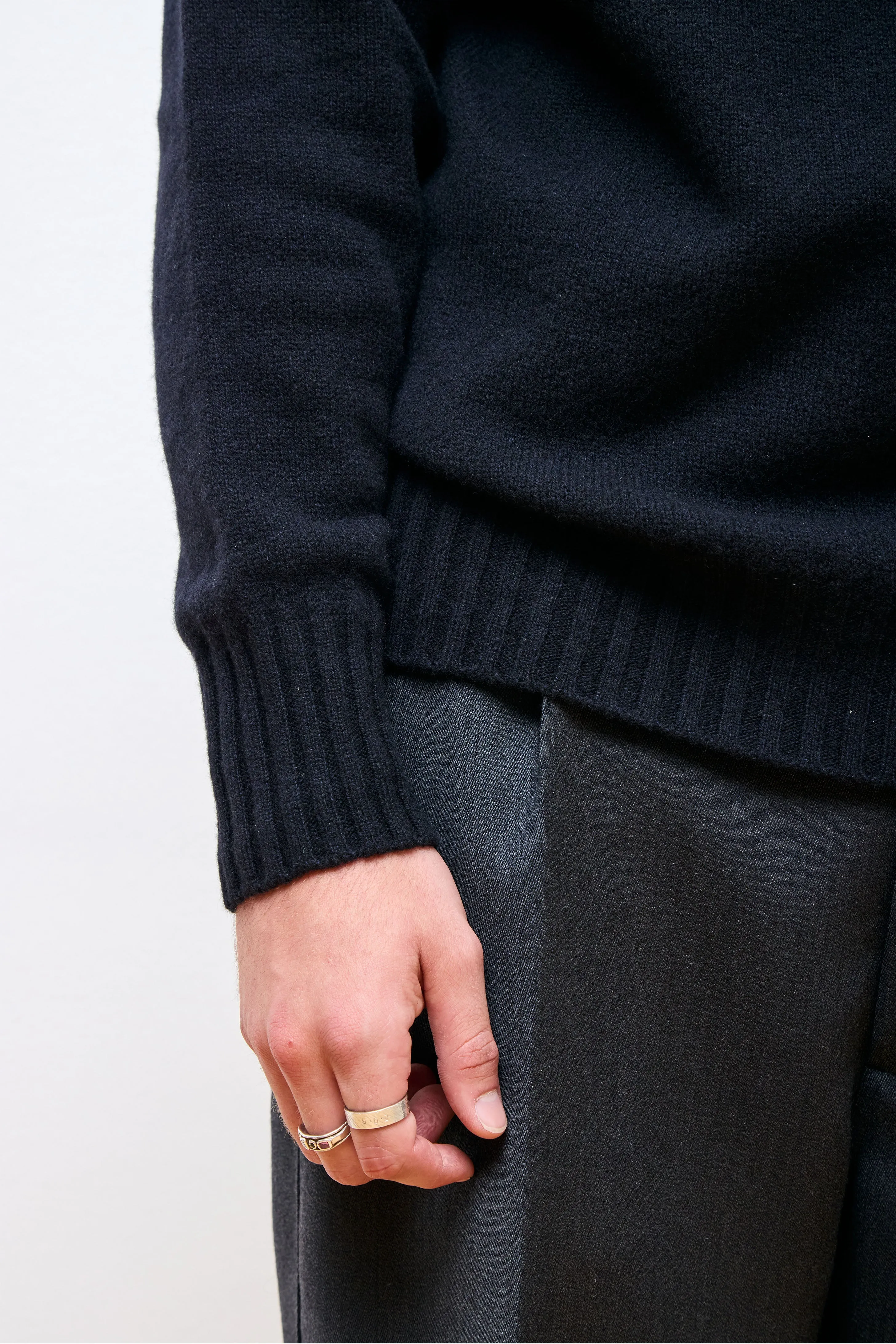 Wide Roll Neck Dark Navy Twist